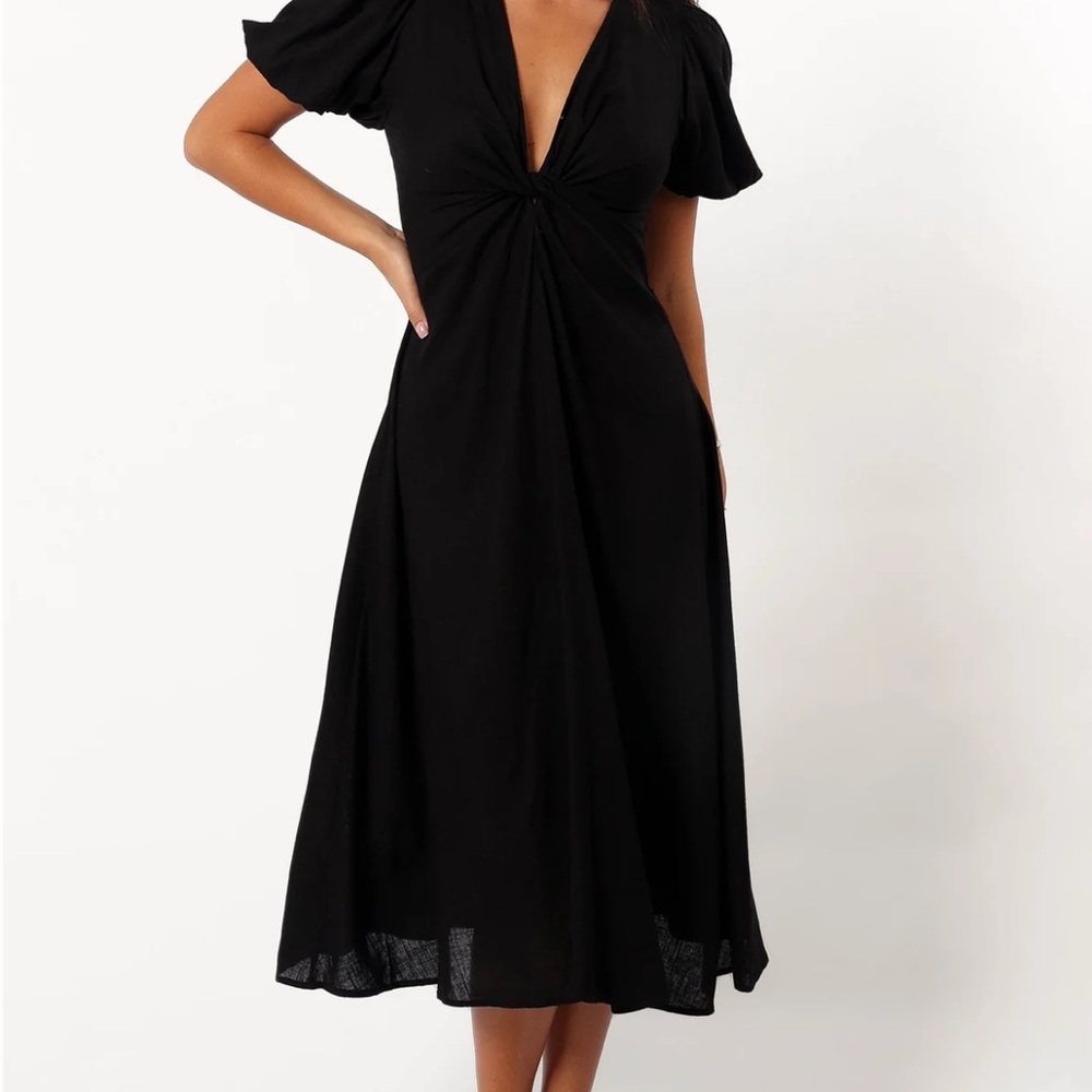 Petal & Pup Black Maxi Dress with Puff Sleeves - Picture 3 of 10